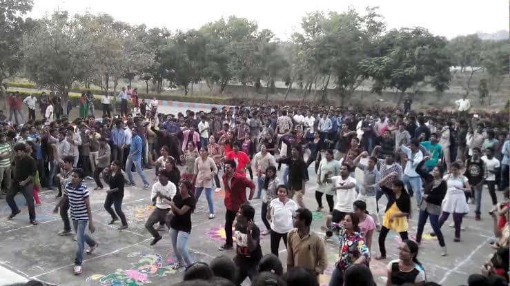 HITS General photo 7